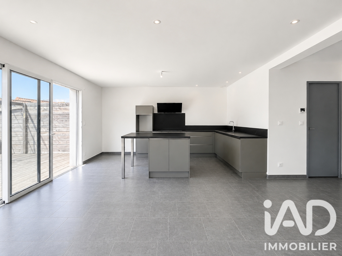 Maison à vendre - 5 pièces - 109m2 - La Plaine-Sur-Mer (44770)