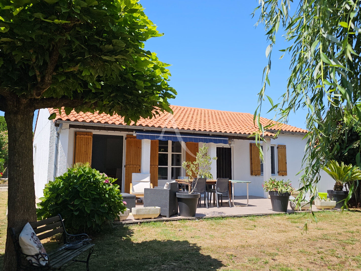 MAISON PLAIN PIED DE 114 m2 AVEC GRAND TERRAIN