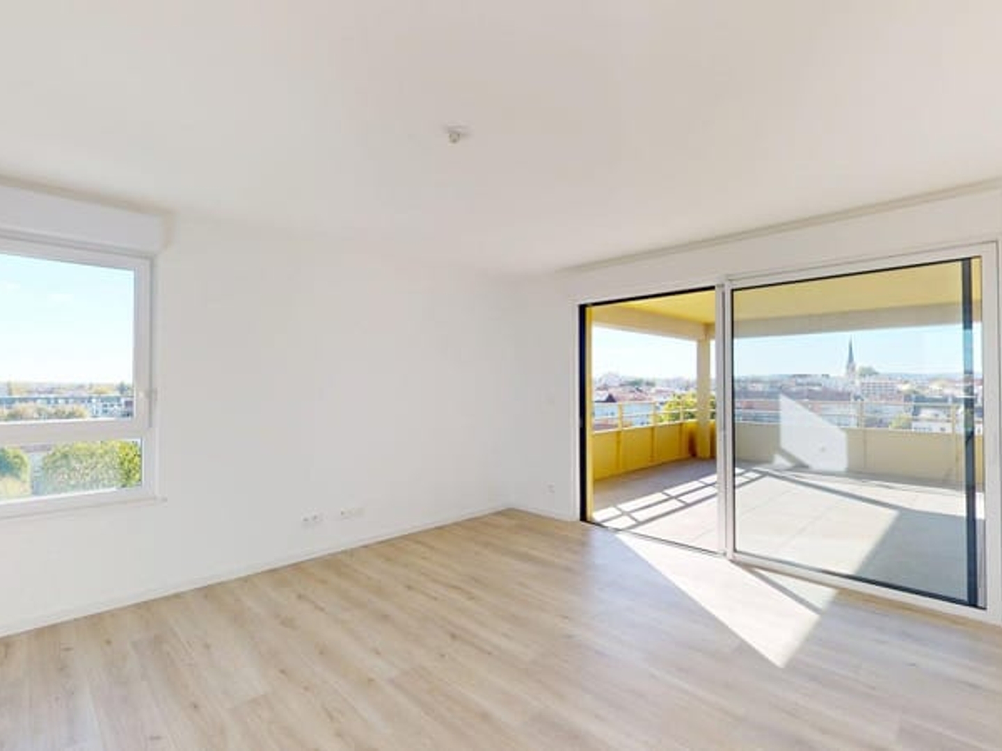 Appartement à vendre - 5 pièces - 155m2 - Metz (57000)