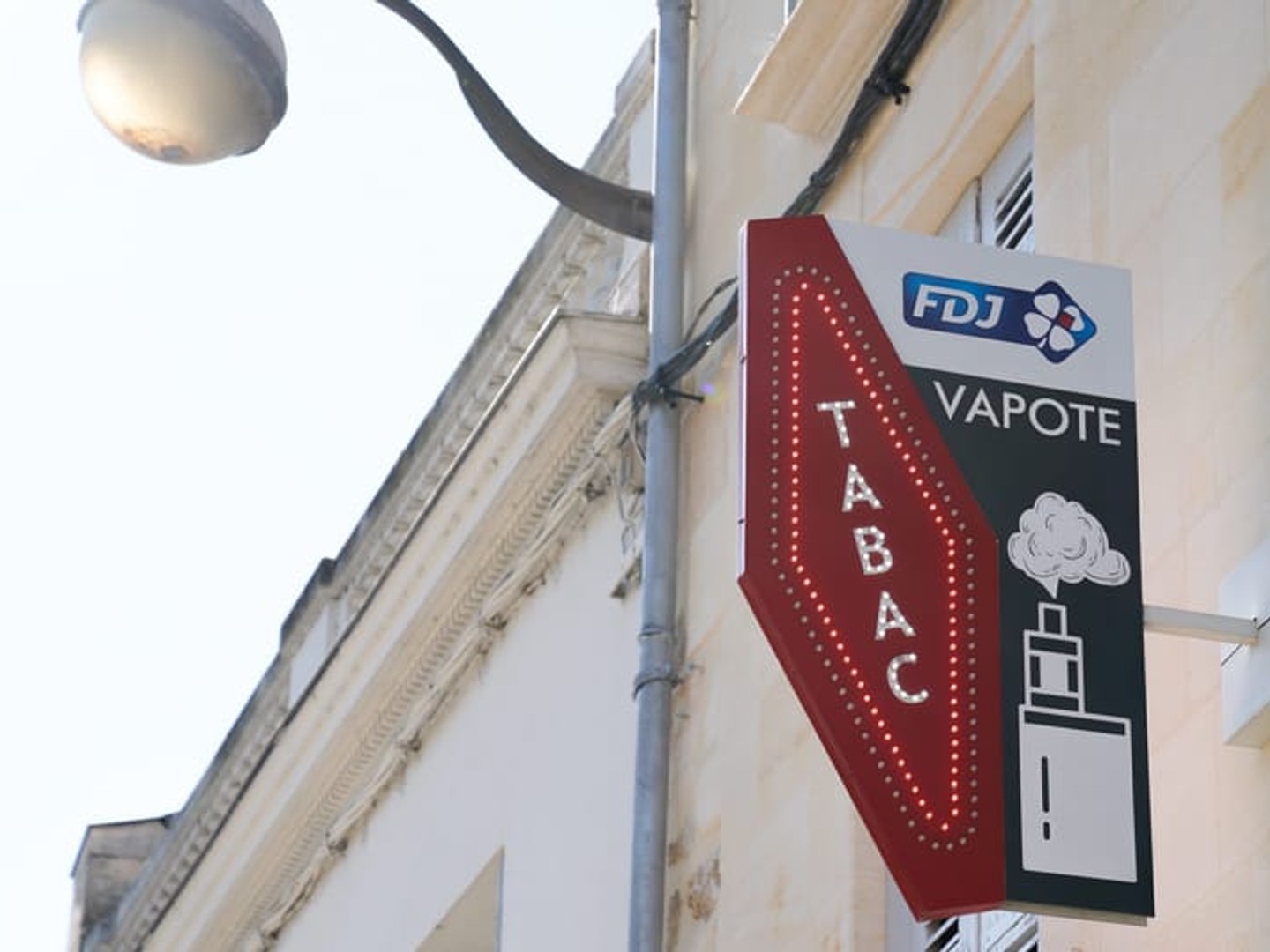 Local commercial 110 m²