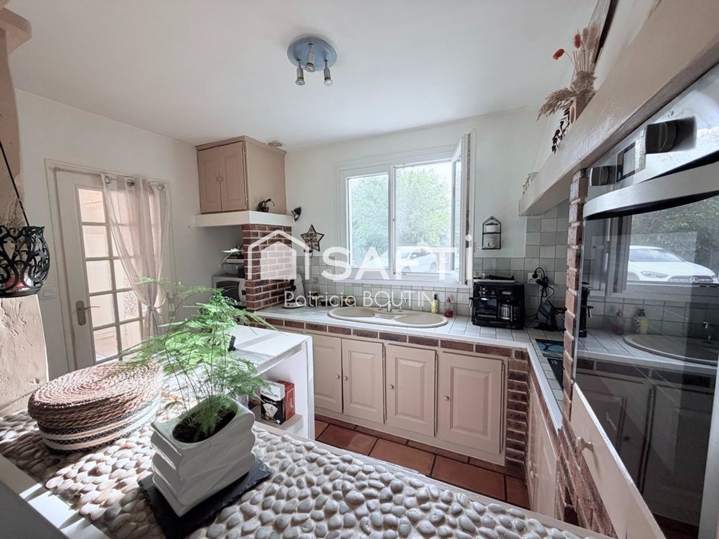 Maison à vendre - 7 pièces - 146m2 - Fressines (79370)