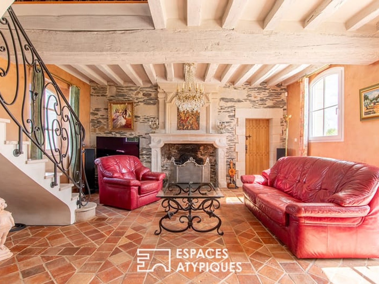 Maison à vendre - 5 pièces - 208m2 - Loire-Authion (49800)