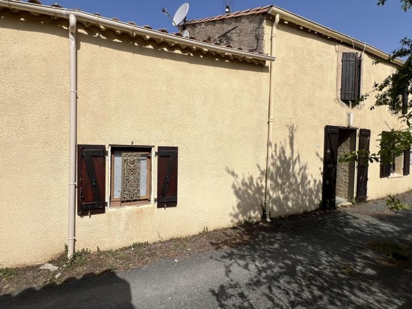 Maison à vendre - 1 pièce - 215m2 - La Livinière (34210)