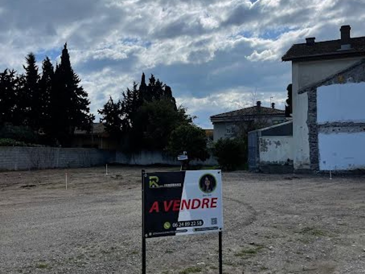 Terrain 342 m²