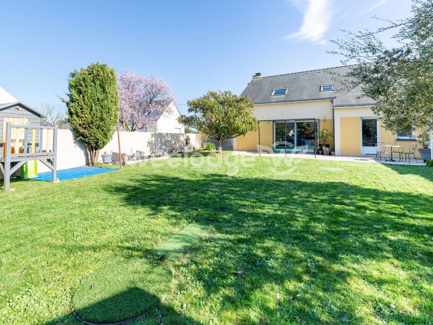 Maison vendu(e) 5 pièces | 125 m² à Mauves-sur-Loire --- 345 000 € *
