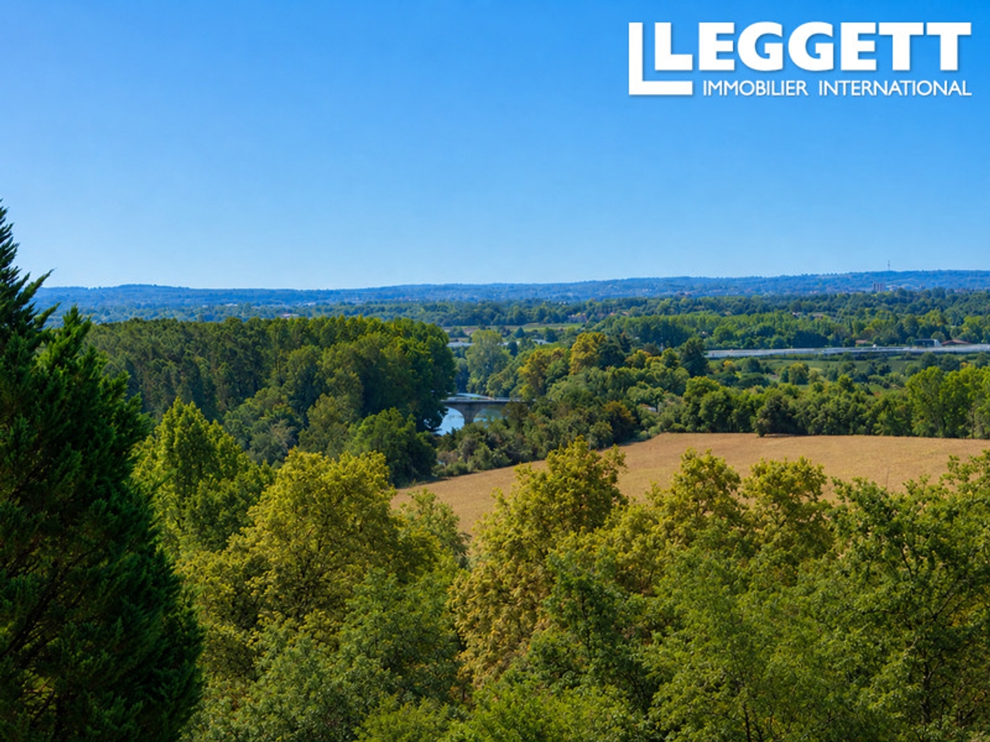 Maison à vendre - 7 pièces - 196m2 - Piquecos (82130)