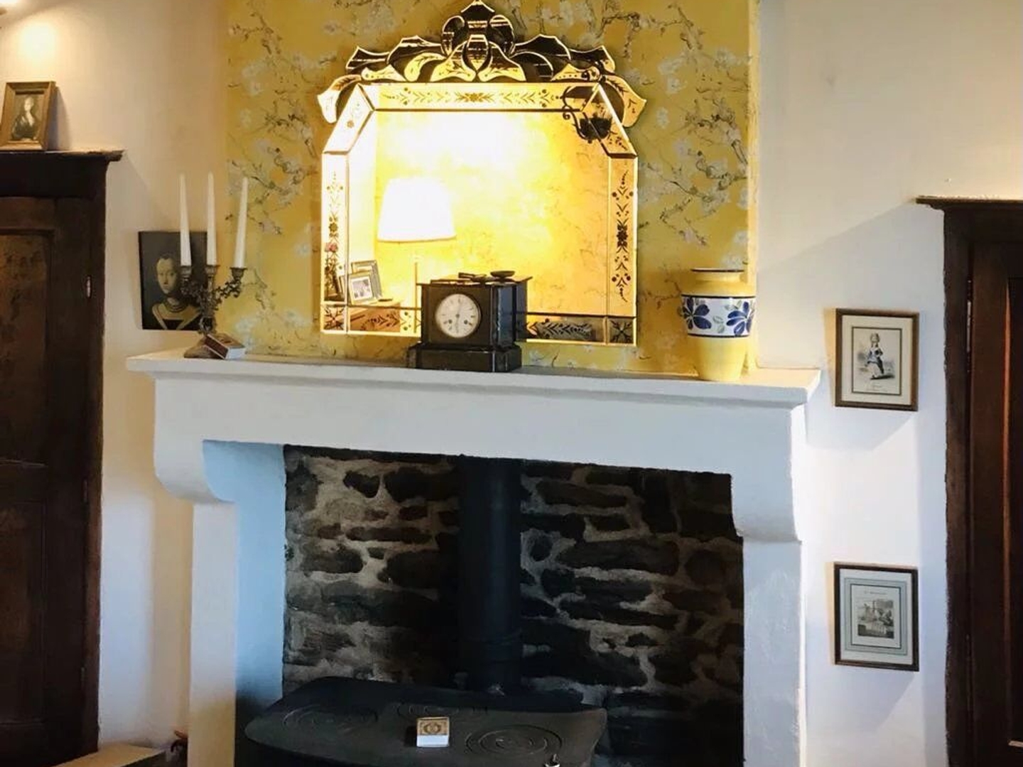 Maison à vendre - 12 pièces - 160m2 - Val-D'oire-Et-Gar... (87320)