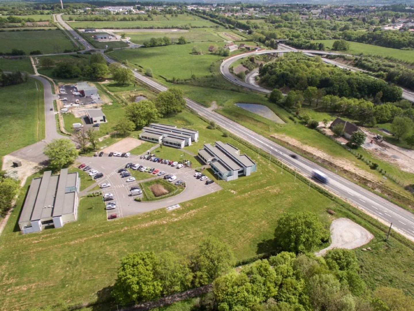 A vendre terrain industriel de 1 ha à Vierzon