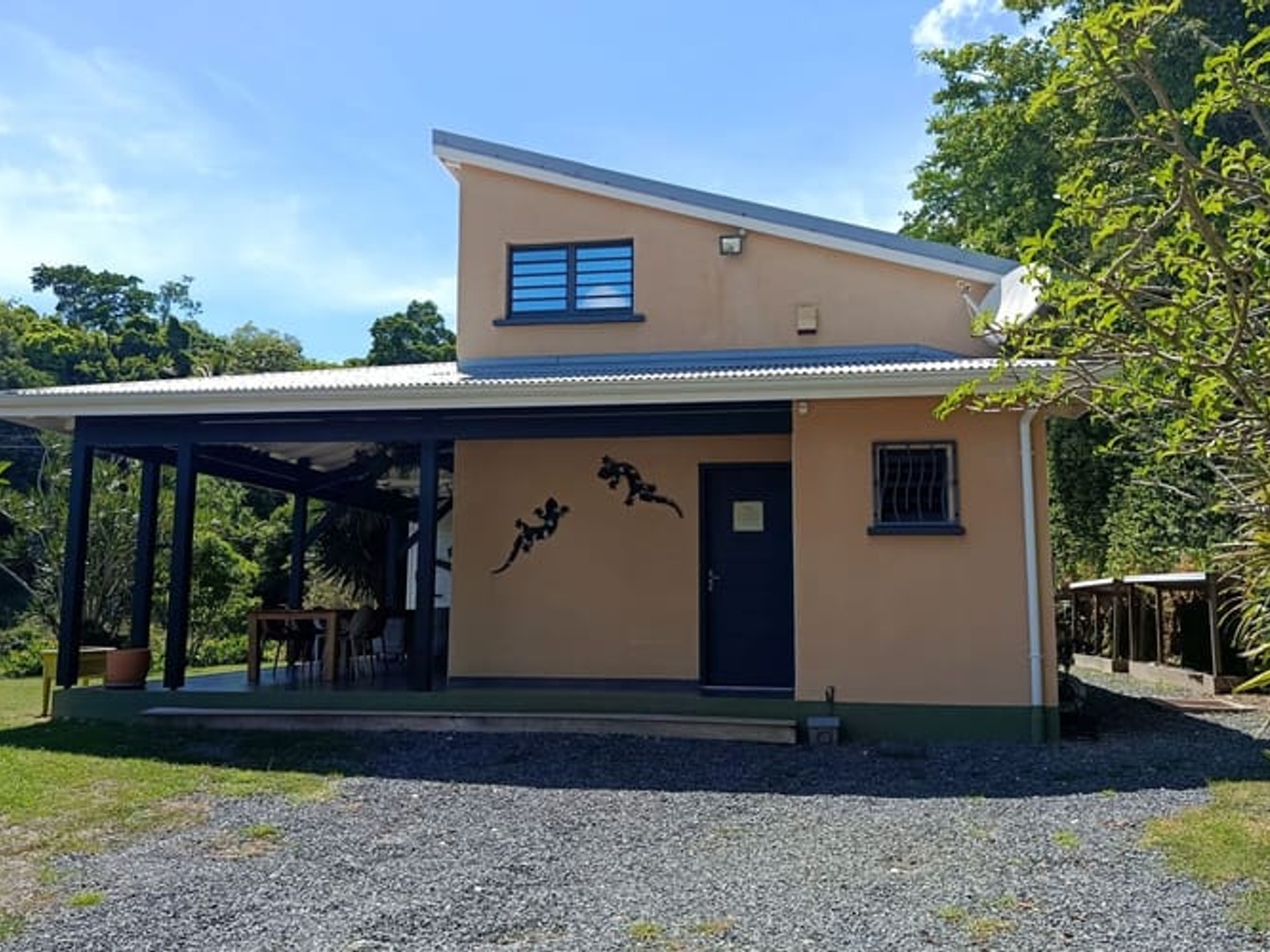 Maison à vendre - 4 pièces - 115m2 - Le Gosier (97190)