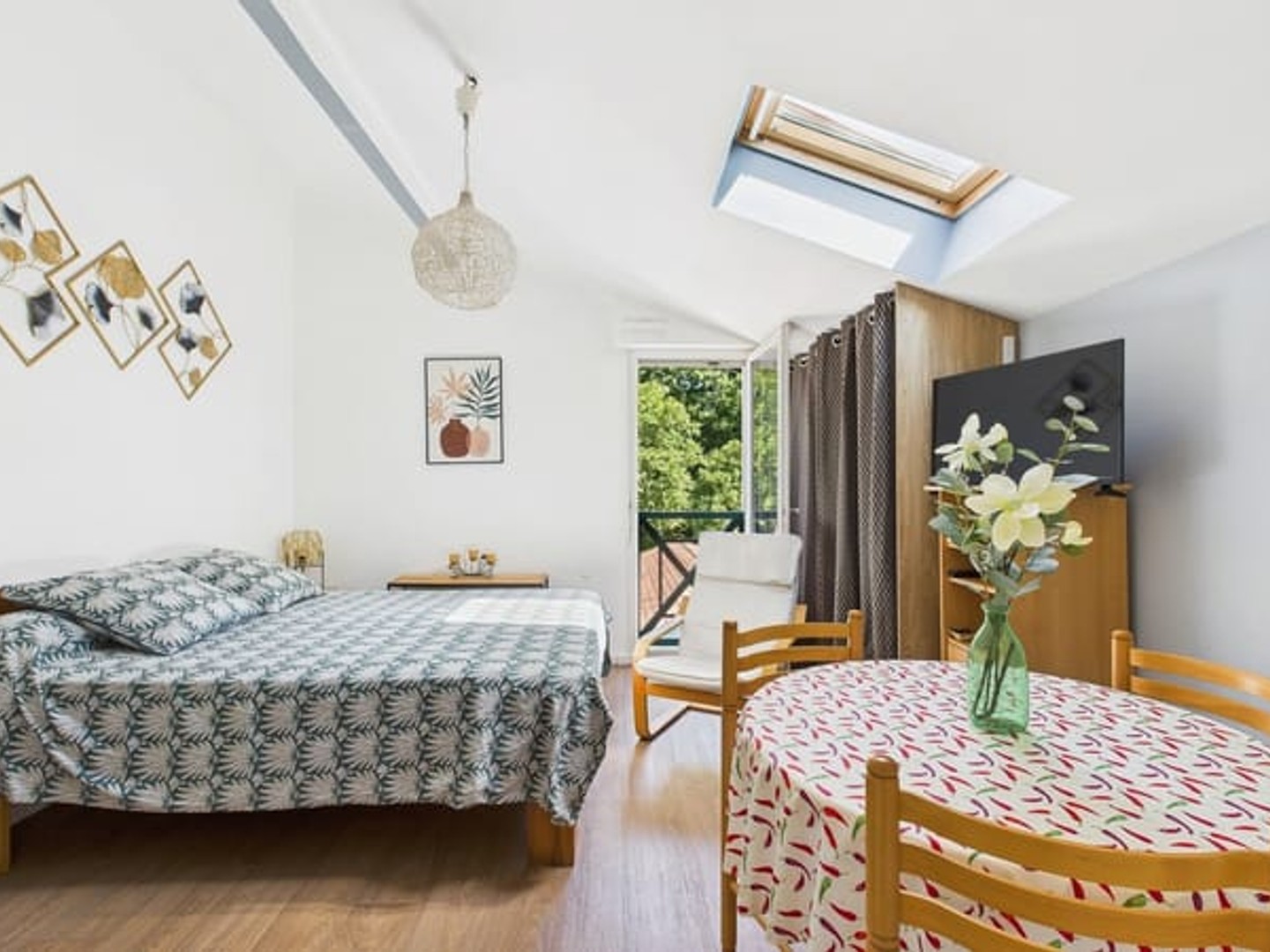 CAMBO CENTRE - COMMODITÉS A PIEDS - STUDIO 22M² VENDU MEUBLÉ