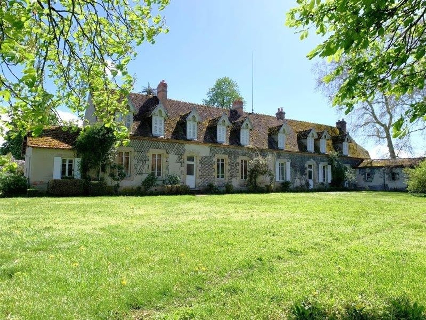 Maison 11 pièces 203 m²