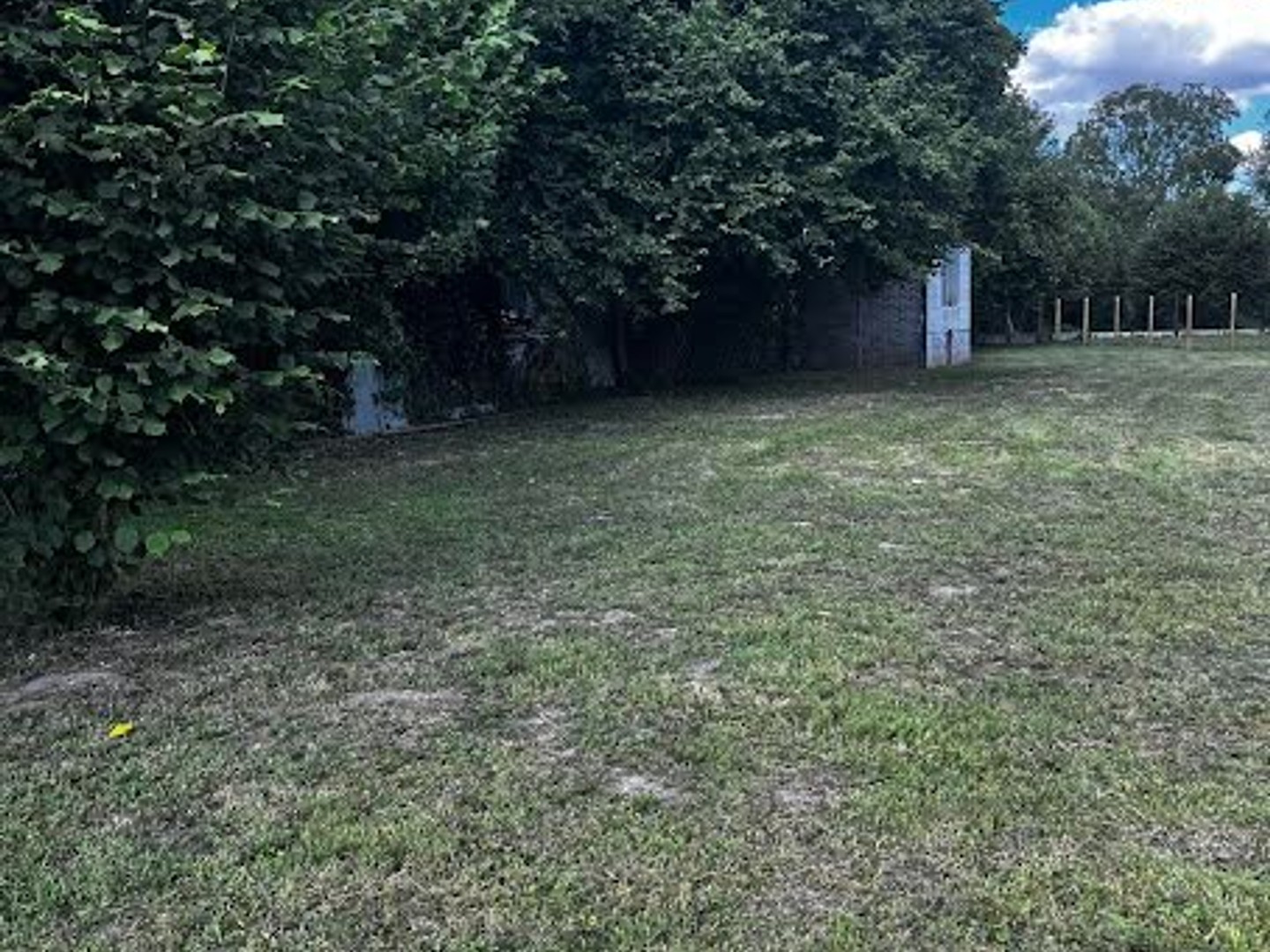 Terrain à bâtir 860 m²