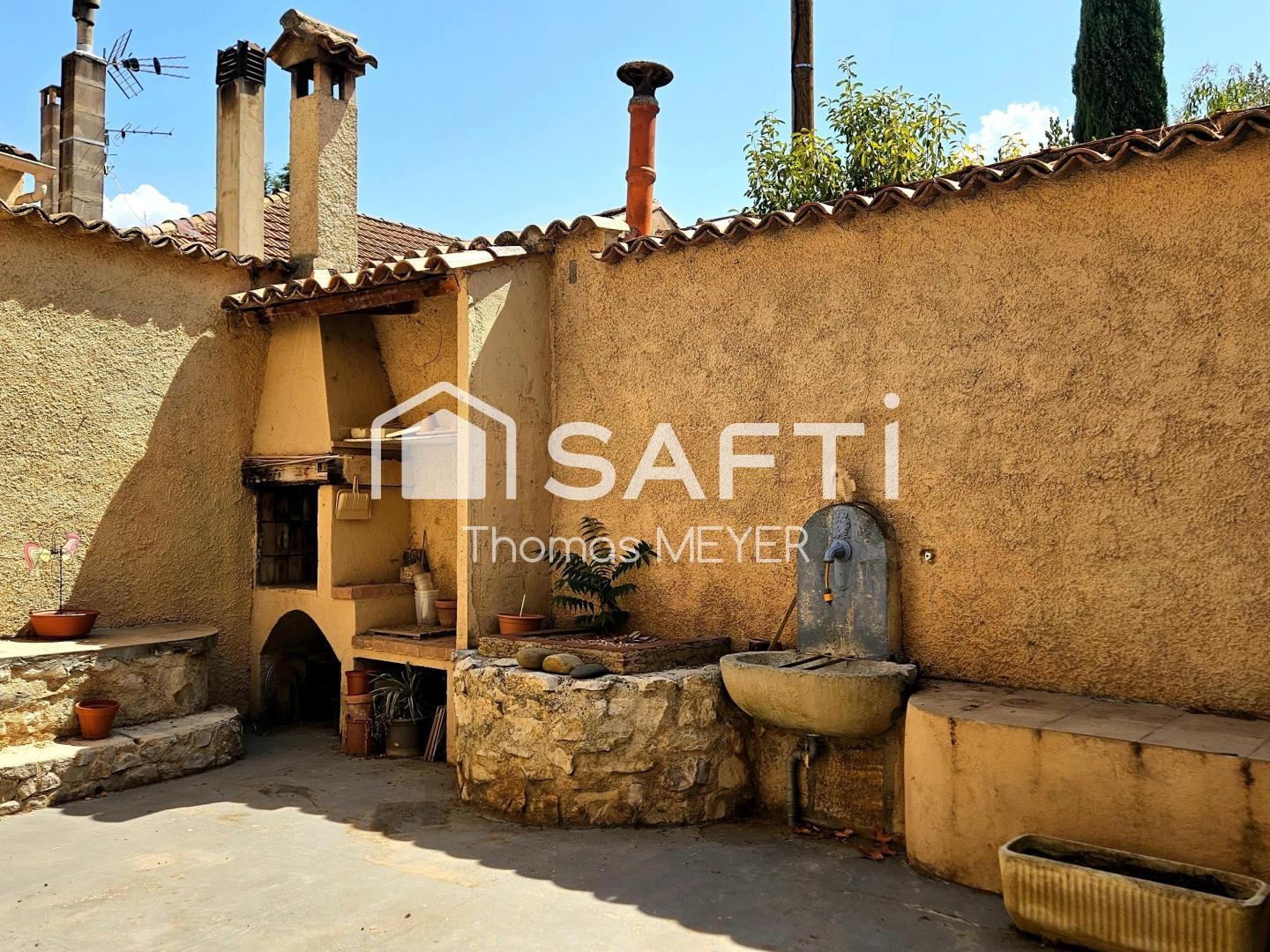 Magnifique maison de 146m² avec terrasse , balcon et cave