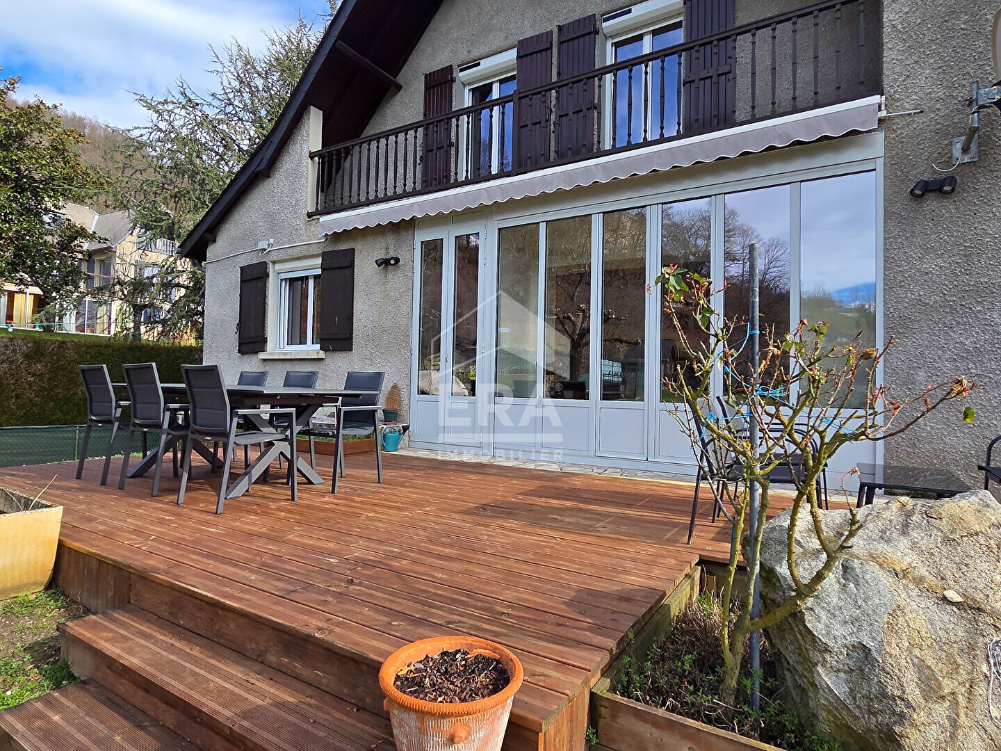 Maison 12 pièces 301 m²