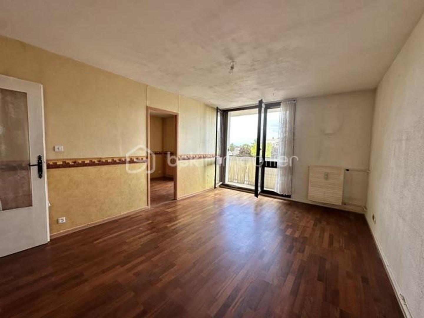 Appartement à vendre - 3 pièces - 70m2 - Châtillon-Sur-Seine (21400)