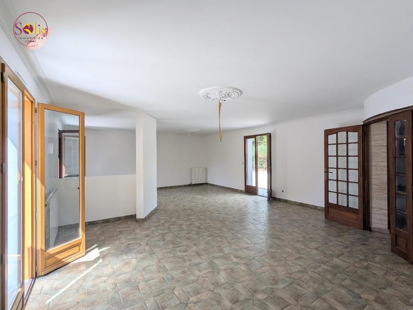 Maison à vendre - 7 pièces - 170m2 - Cognac (16100)