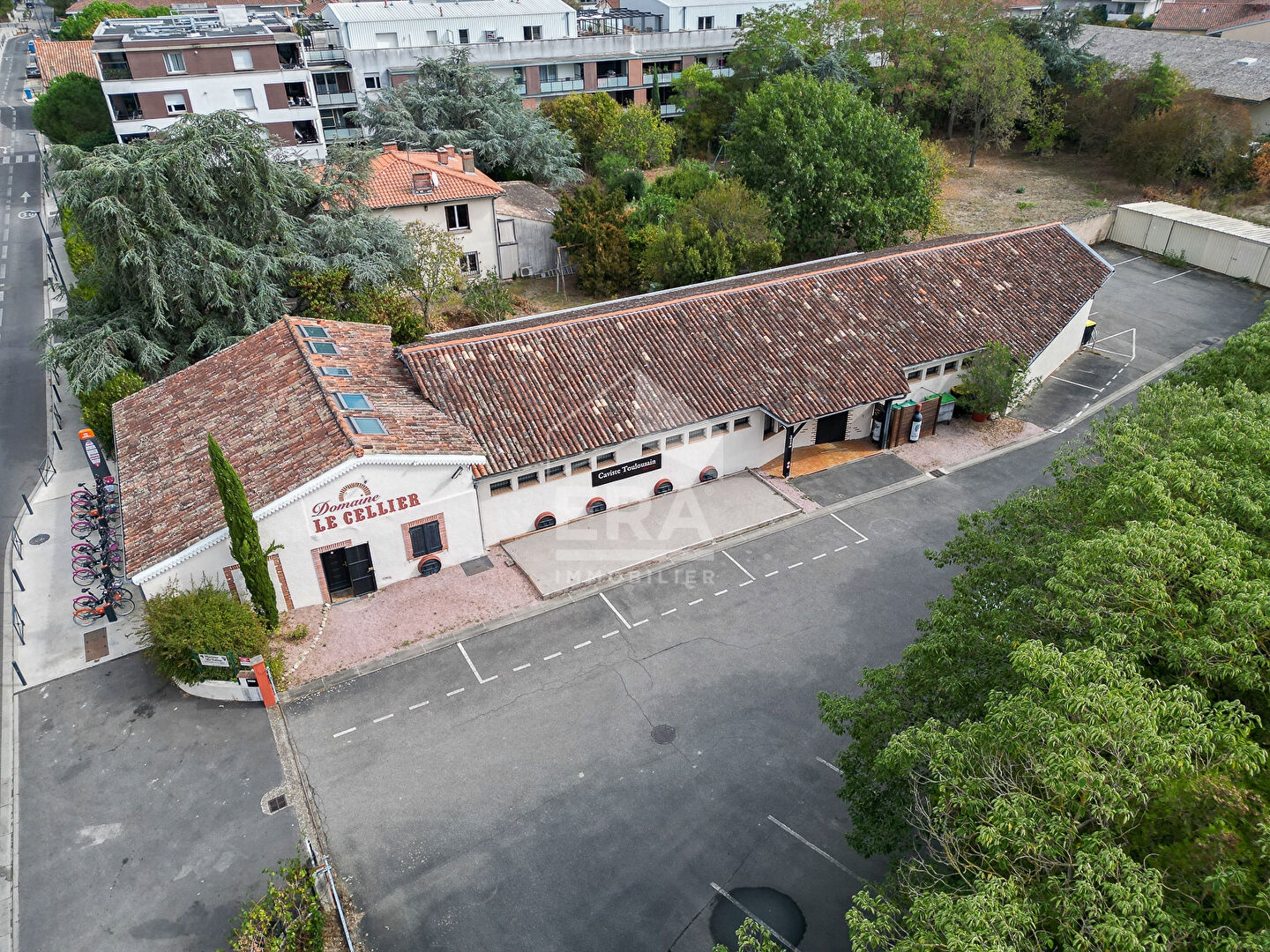 Fonds de commerce 558 m²