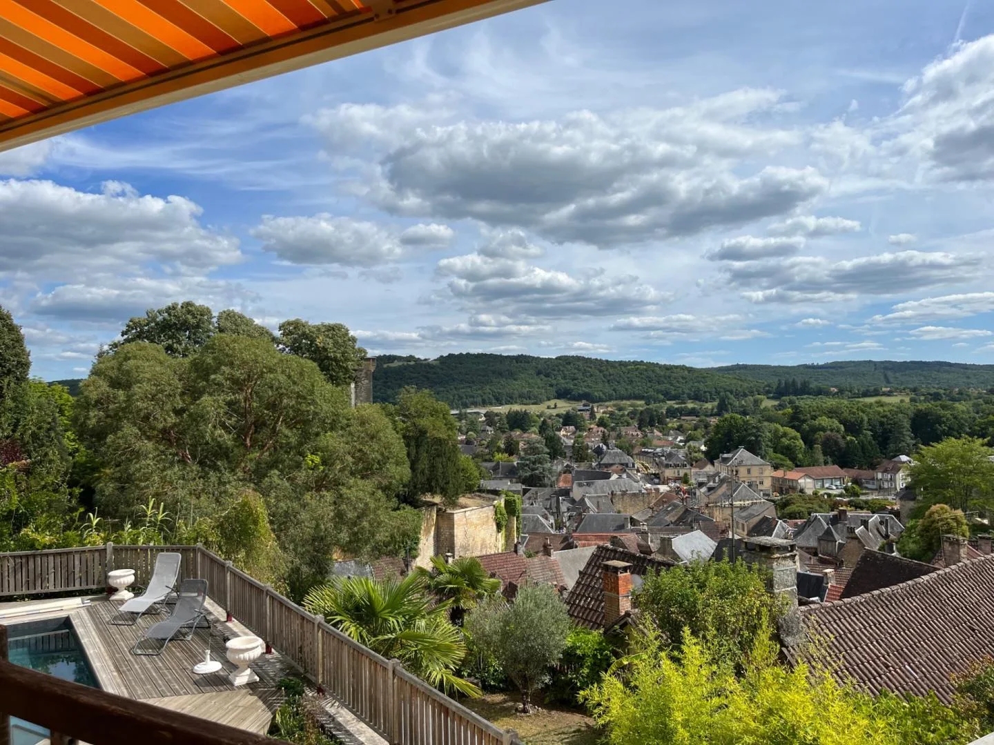 Maison à vendre - 6 pièces - 170m2 - Montignac (24290)