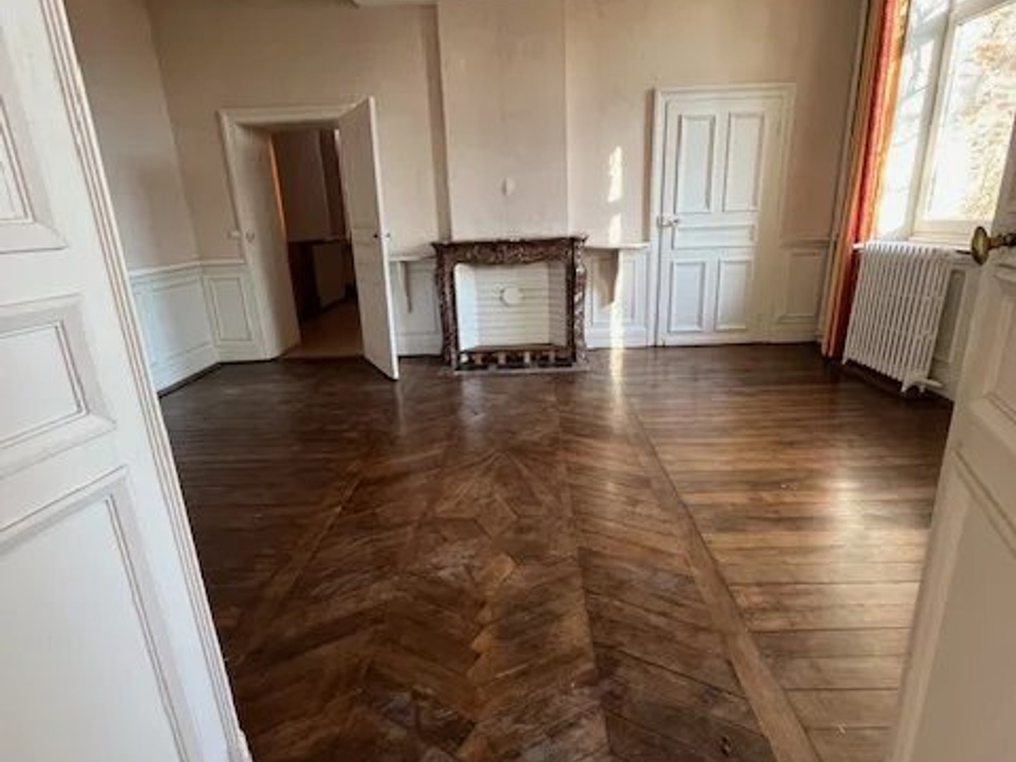 MAISON 8 PIÈCES