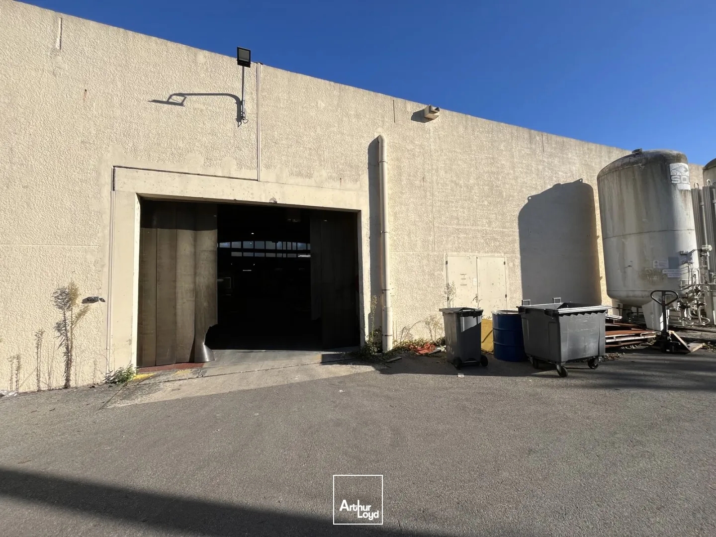 Locaux à vendre - 4091m2 - Creil (60100)