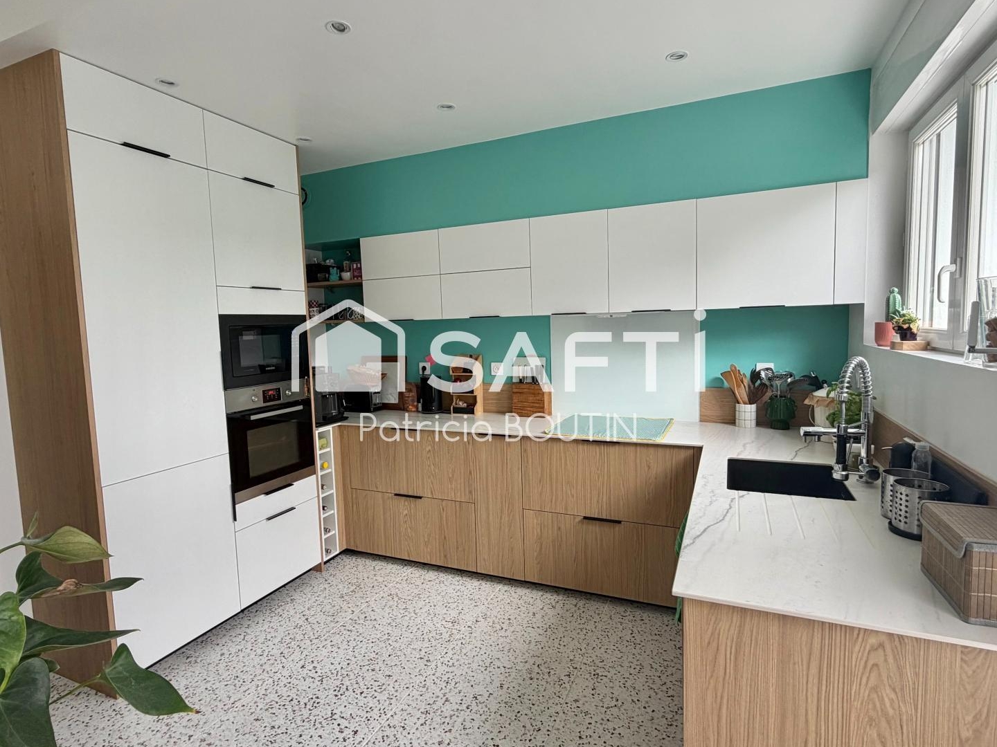 PAVILLON 3 CHAMBRES + GARAGE ET JARDIN A NIORT