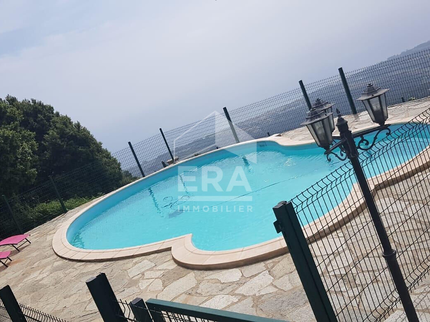 Maison à vendre - 7 pièces - 233m2 - San-Giovanni-Di-M... (20230)