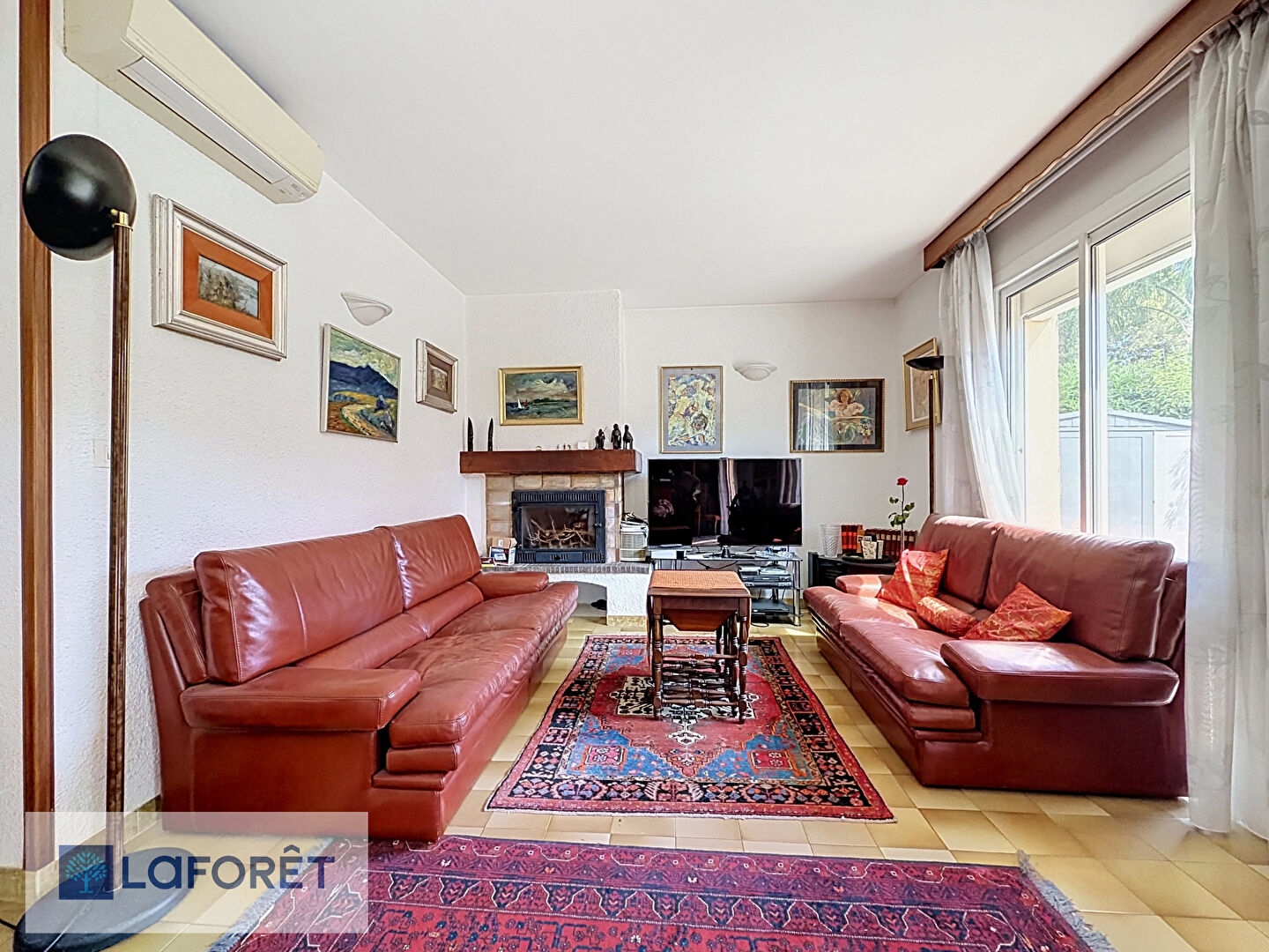 Maison à vendre - 7 pièces - 151m2 - Six-Fours-Les-Plages (83140)
