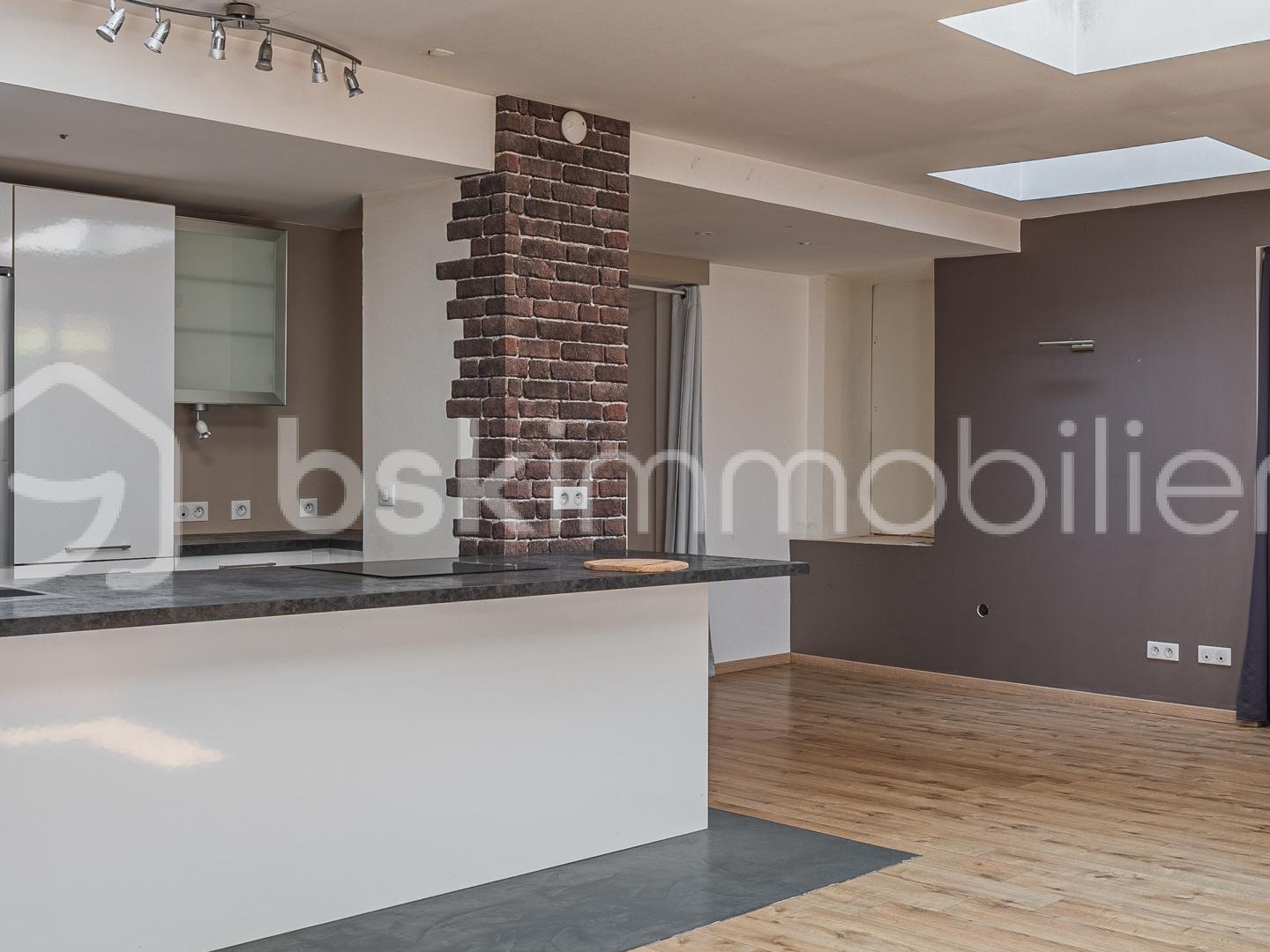 Appartement à vendre - 3 pièces - 117m2 - Rumilly (74150)