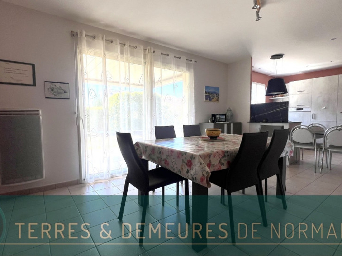 Maison à vendre - 7 pièces - 143m2 - Étalondes (76260)