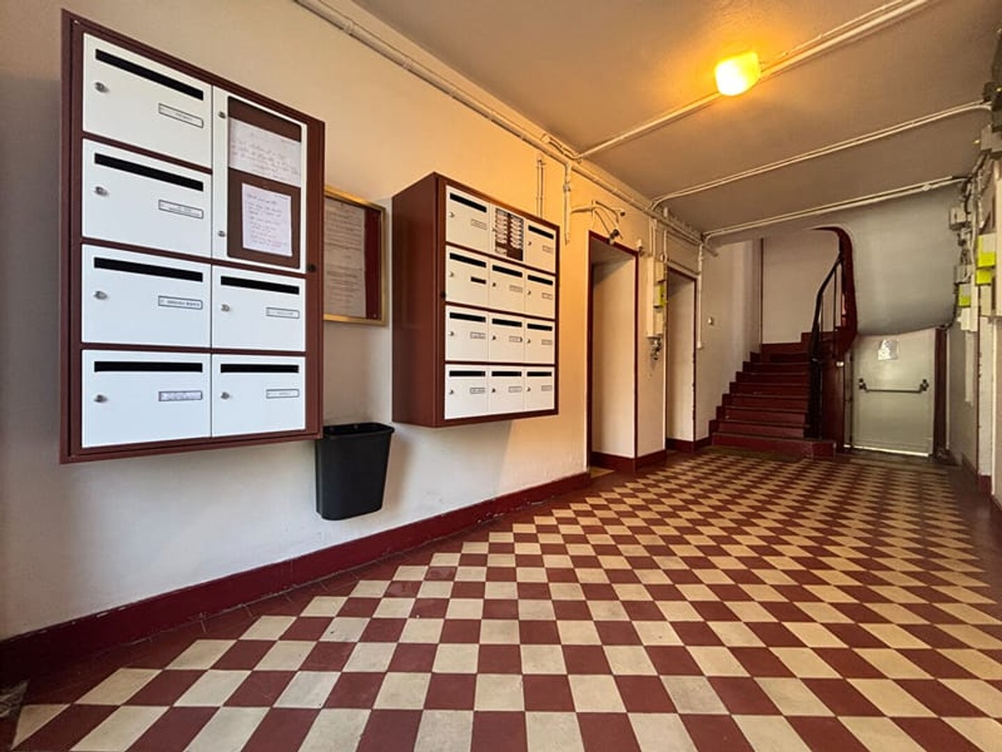 Magasin à vendre - 3 pièces - 50m2 - Corbeil-Essonnes (91100)