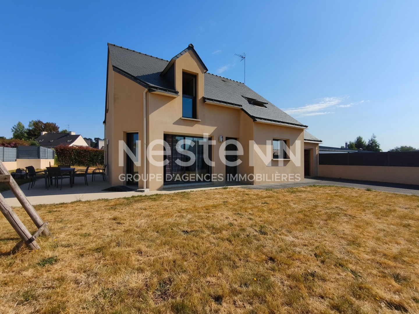 Maison à vendre à Sérent - 4 chambres - vie de plain pied, jardin, garage