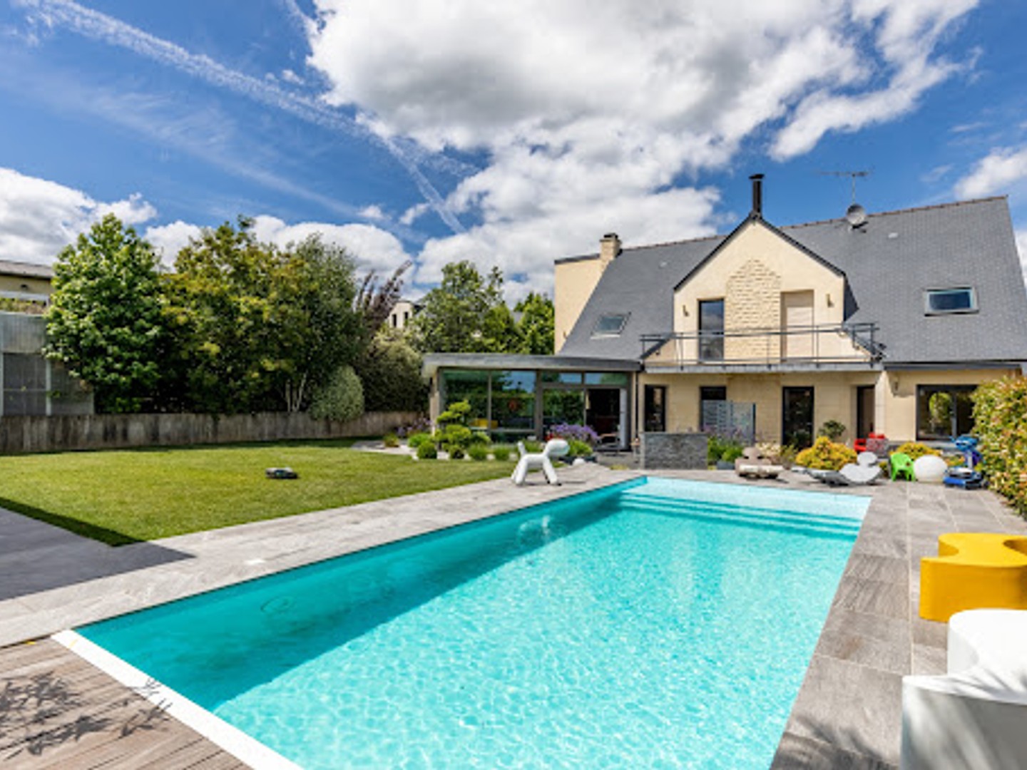 Villa 9 pièces 288 m²
