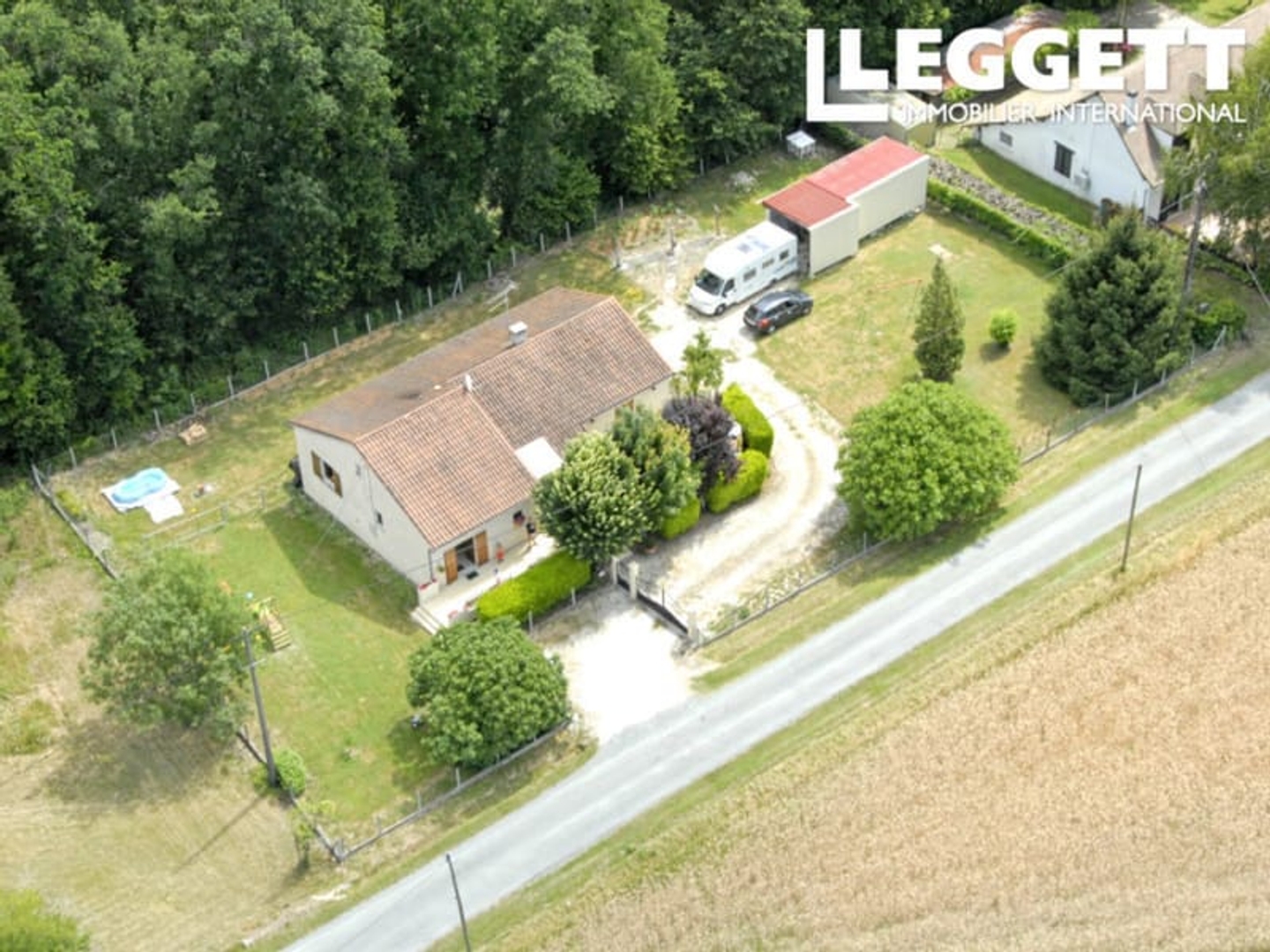 Maison à vendre - 5 pièces - 131m2 - Ribérac (24600)