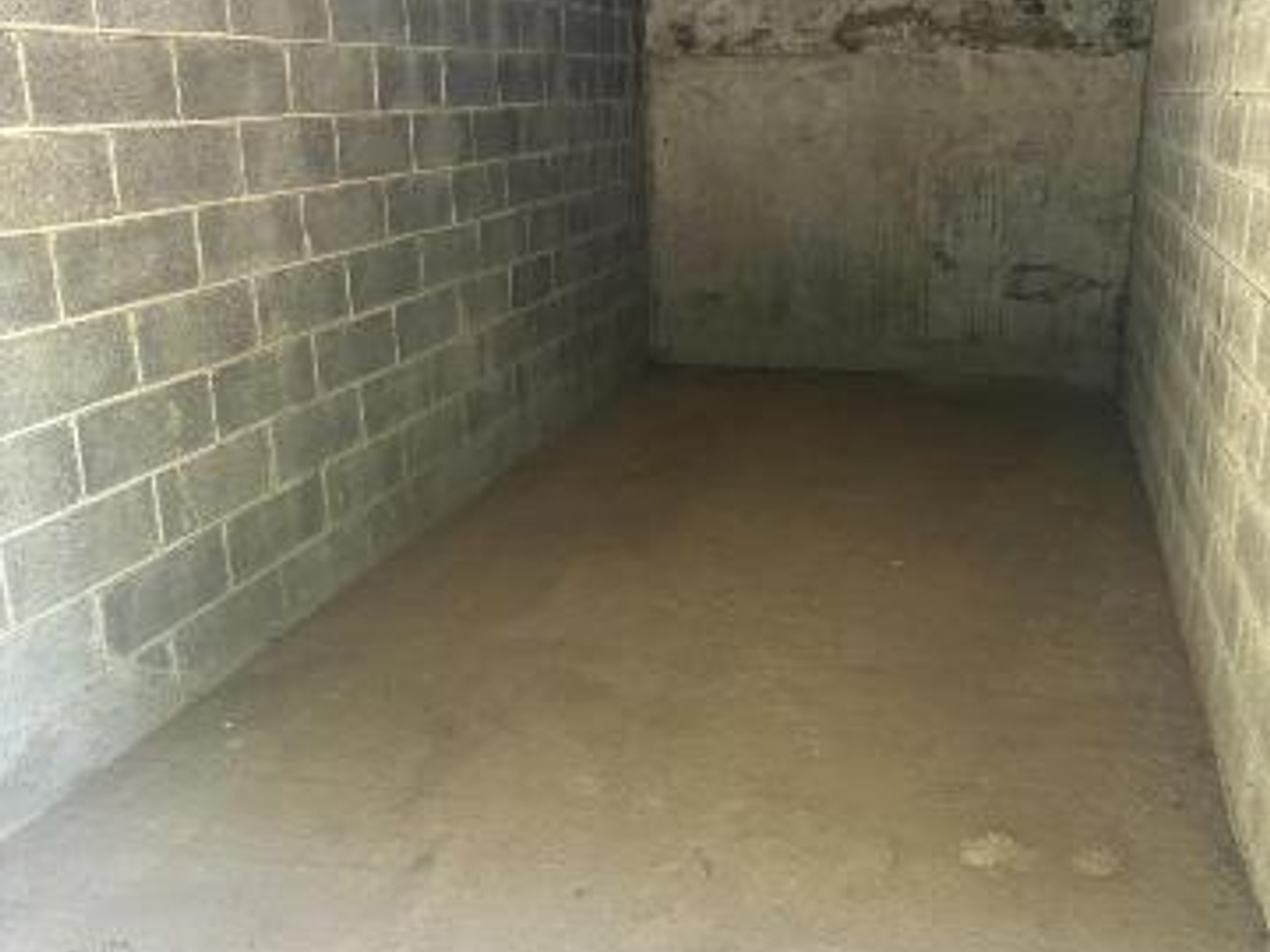 Parking / garage / box à vendre - Hénin-Beaumont (62110)