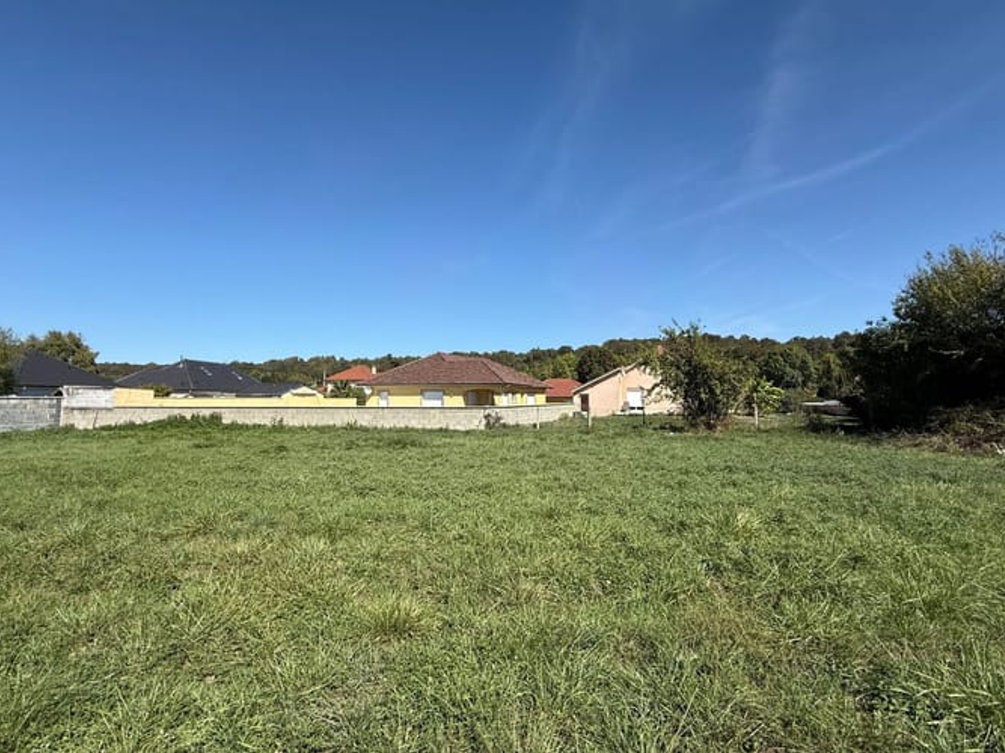 Terrain 1200 m²