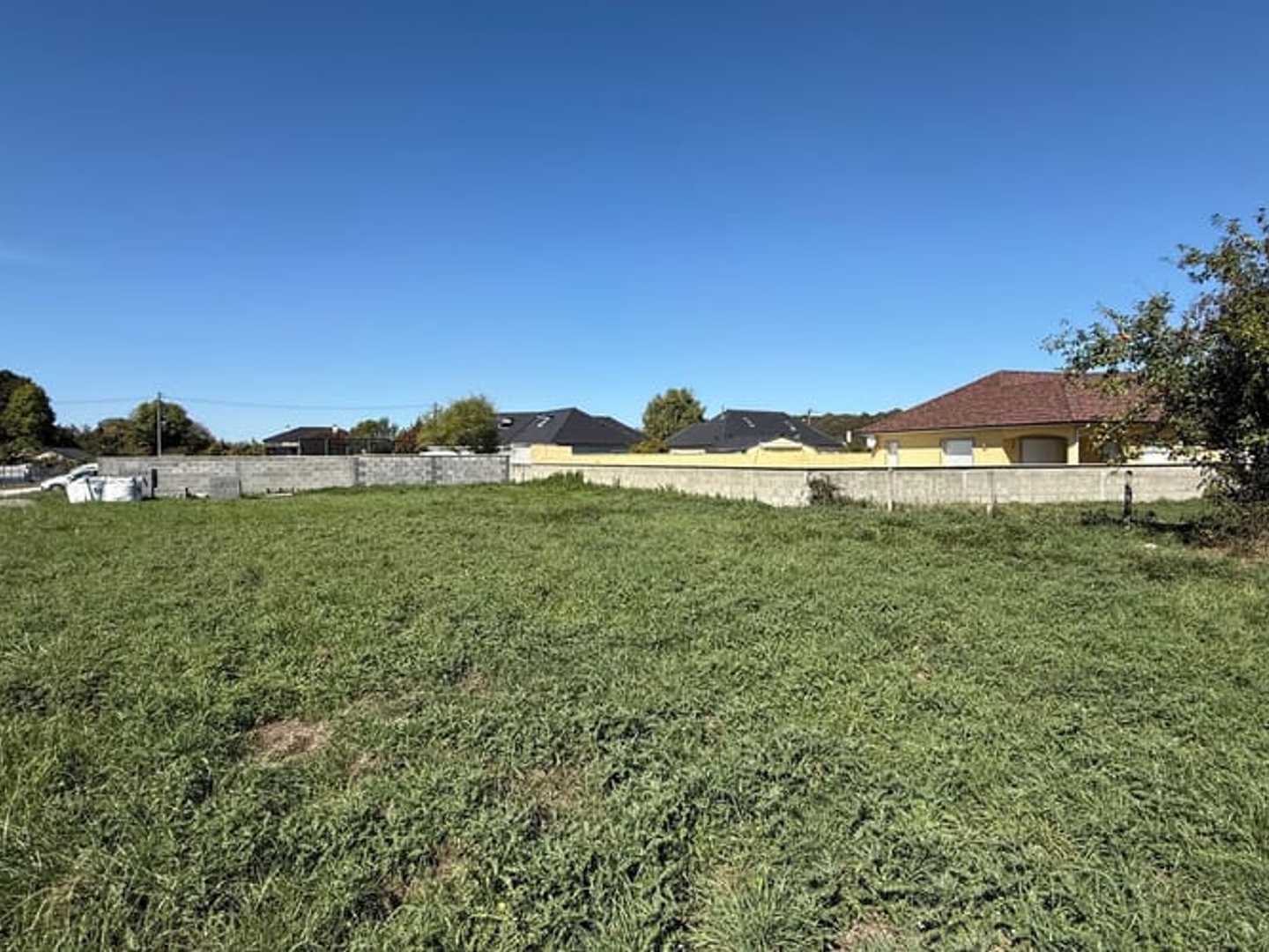 Terrain à vendre - 1200m2 - Soumoulou (64420)