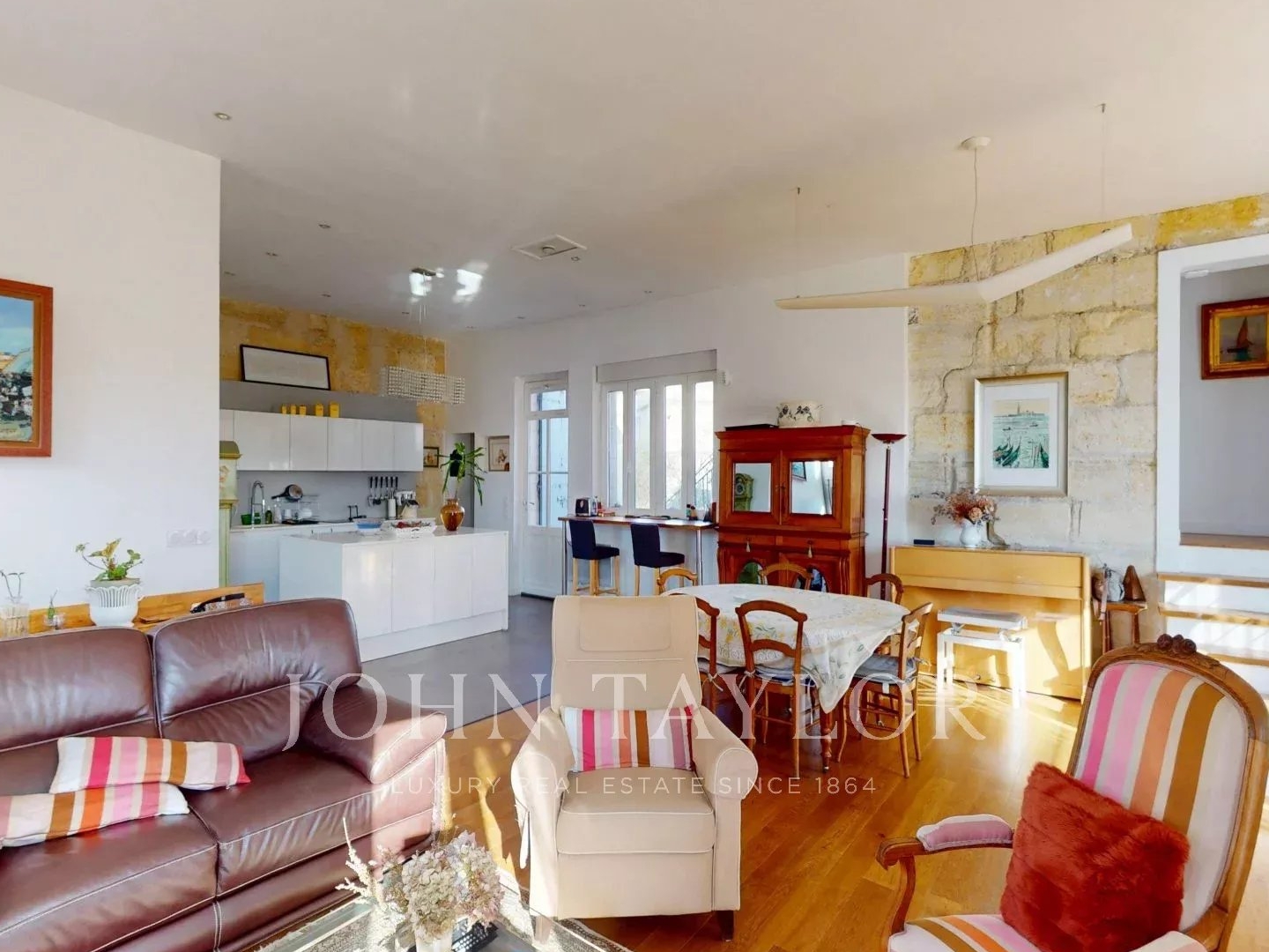 Maison à vendre - 7 pièces - 180m2 - Bordeaux (33100)