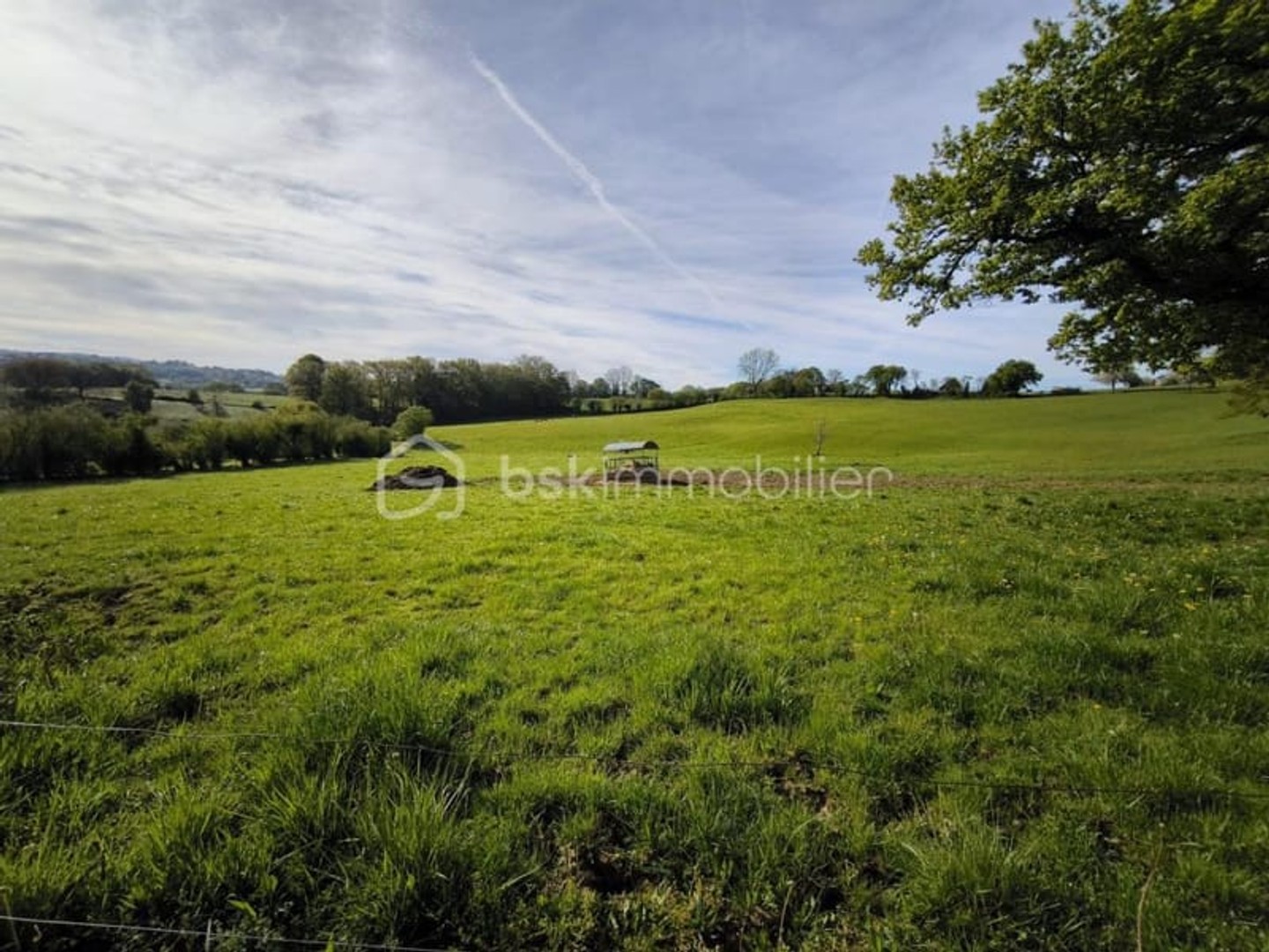 Lot de parcelles agricoles avec bâtiments - 5 hectares - ST MEARD