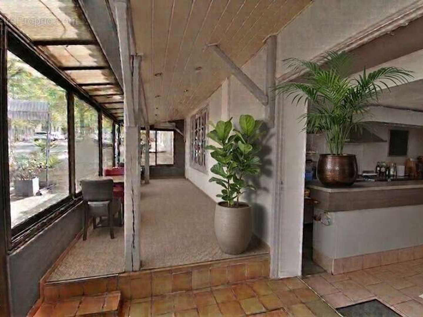 Bureaux à vendre - 7 pièces - 240m2 - Barbezieux-Saint-... (16300)