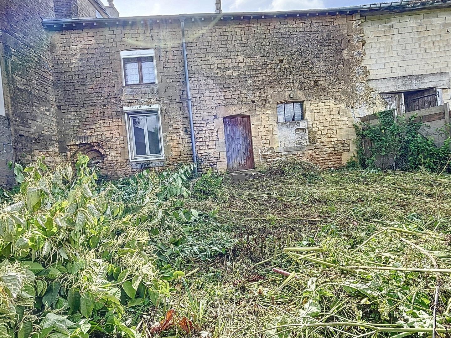 A 8 mn de Poix Terron