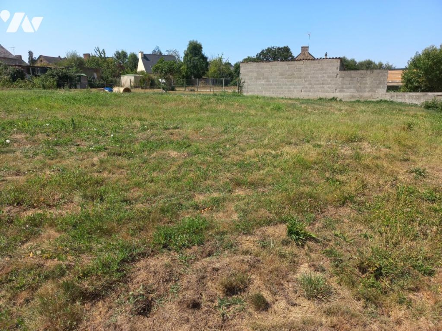 Terrain 581 m²