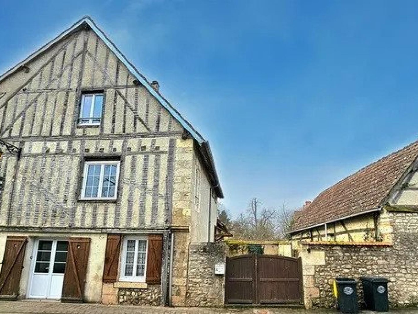 MAISON ANCIENNE DE CARACTERE 3 CHAMBRES