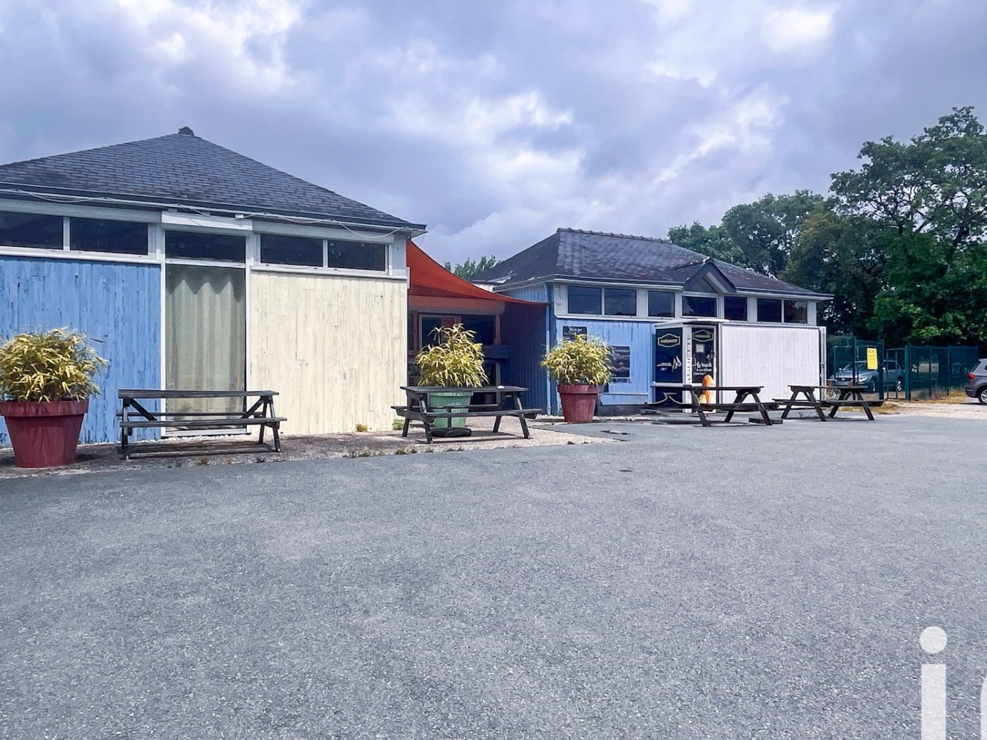 Terrain 500 m²