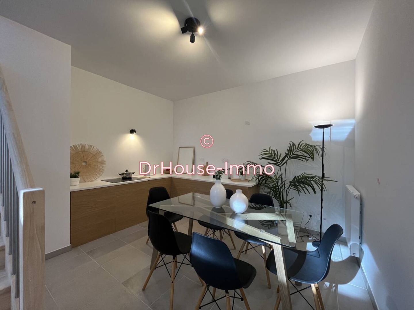 Appartement à vendre - 5 pièces - 106m2 - Marseille 9e (13009)
