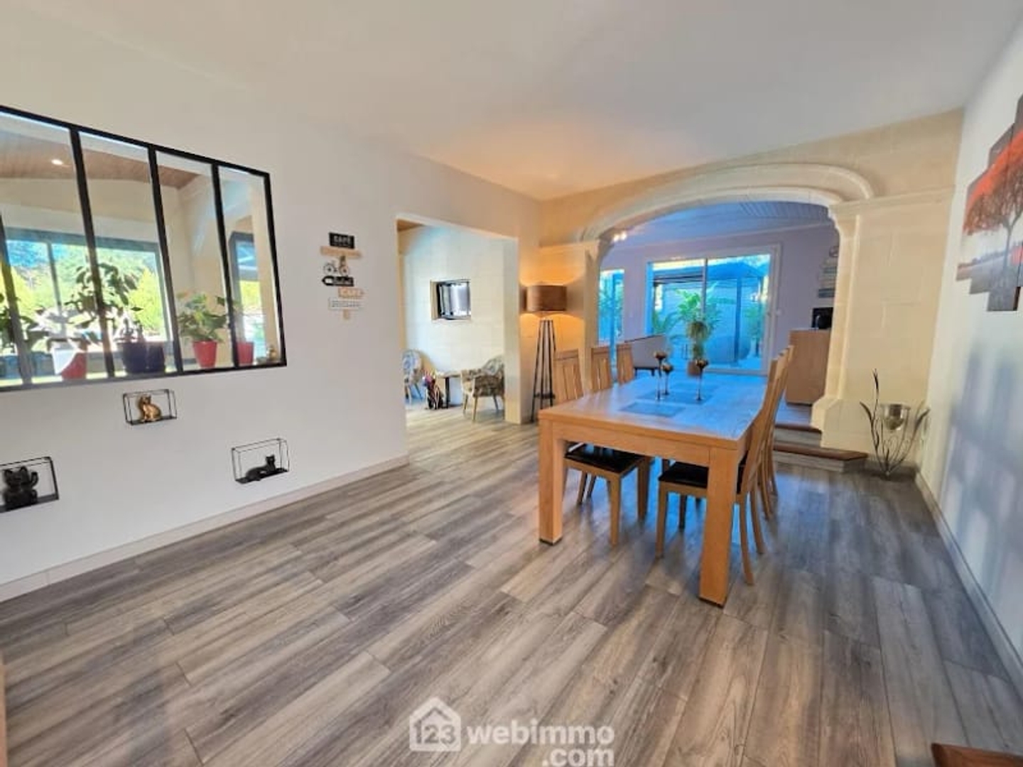 Maison à vendre - 6 pièces - 220m2 - Le Pian-Médoc (33290)