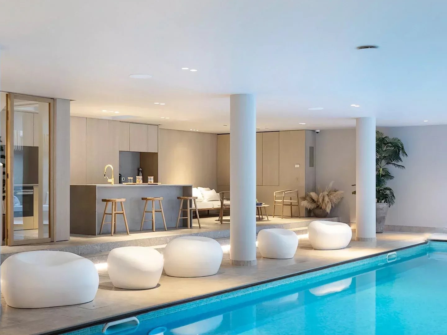 Paris 16eme - Passy/Trocadéro, Triplex avec piscine.
