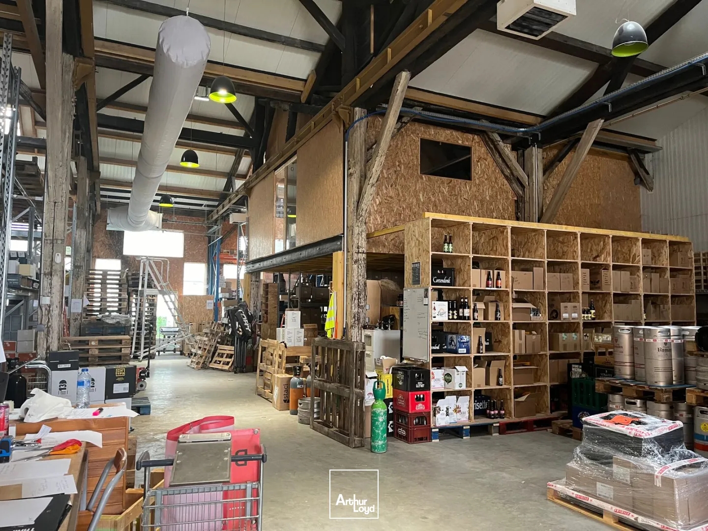 Locaux à vendre - 622m2 - Saint-Quentin (02100)