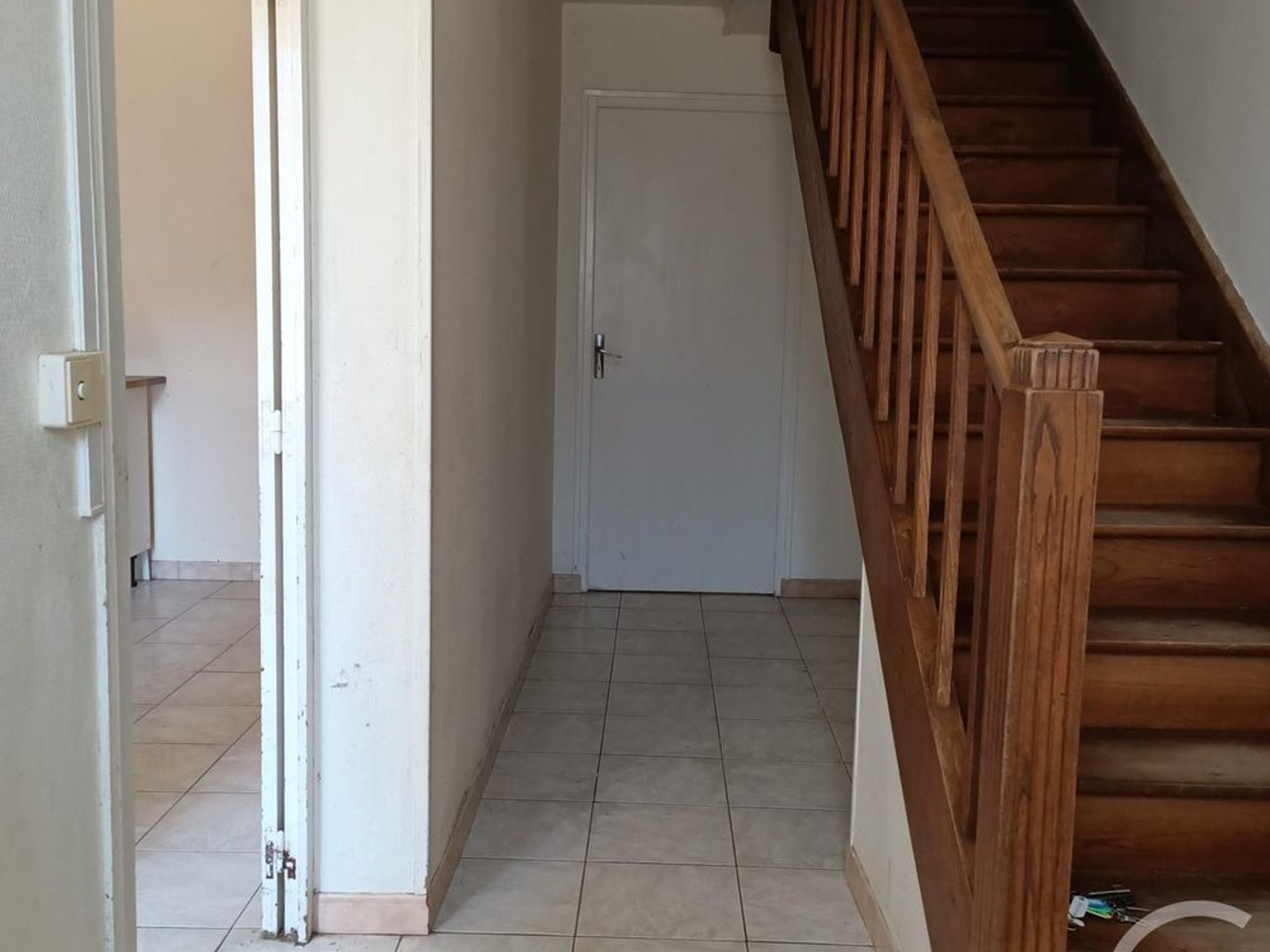 Maison à vendre - 5 pièces - 228m2 - Valdelaume (79110)