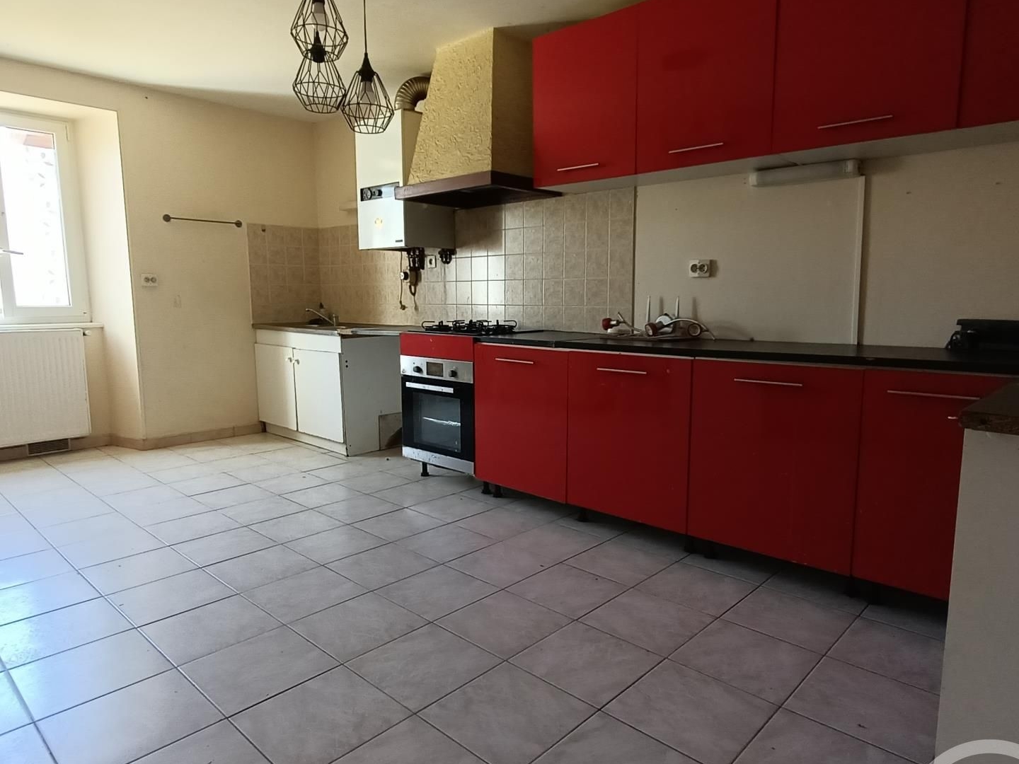 Maison à vendre - 5 pièces - 228m2 - Valdelaume (79110)
