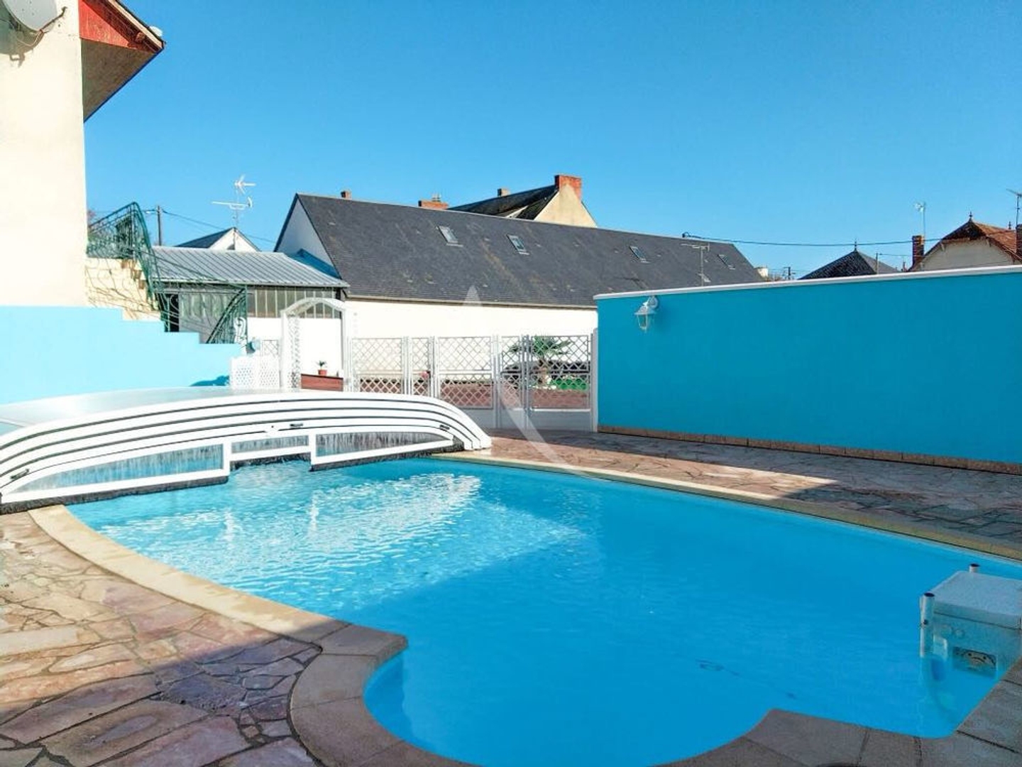 Immeuble à vendre - 9 pièces - 302m2 - Villefranche-Sur-... (41200)